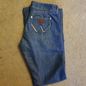 Women's wrangler Q-baby jeans